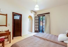 Bedroom 5 Santa Maria Studios & Apartments