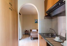 Bedroom 4 Santa Maria Studios & Apartments