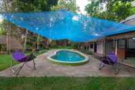 Swimming Pool Damnak Tormeas Homestay