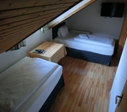 Kamar Tidur 6 Hotel Haus am See