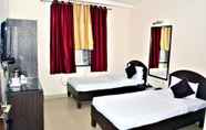 Kamar Tidur 7 Hotel Pradeep Palace