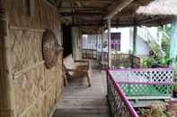 Bedroom Jonki Panoi Bamboo Cottages