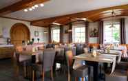 Restoran 2 Weinhaus Stettler