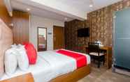 Bedroom 5 Hotel Qubestay Airport