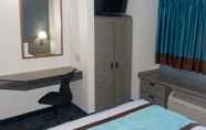 Bedroom 5 SureStay Hotel by Best Western Marienville