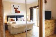 Bedroom Clovenstone Lodges