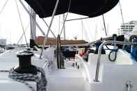 Accommodation Services Catamaran Lagoon by Veleros Colombia