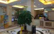 Lobby 3 Zhuhai Xinhualian Business Hotel
