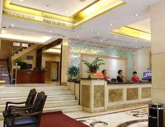 Lobi 2 Zhuhai Xinhualian Business Hotel