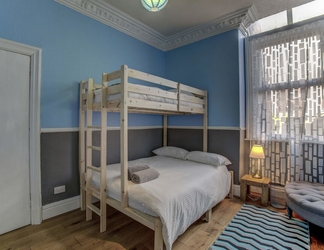 Kamar Tidur 2 Levenshulme Self-Catering Townhouse