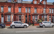 Bangunan 7 Levenshulme Self-Catering Townhouse