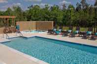 Swimming Pool HYATT house Raleigh Durham Airport