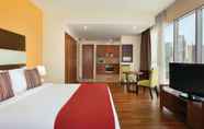 Bedroom 5 Ramada by Wyndham Downtown Dubai