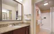 In-room Bathroom 3 Residence Inn by Marriott Camarillo