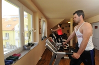 Fitness Center Fried Castle Hotel and Restaurant