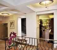 Bar, Kafe, dan Lounge 2 Hotel Des Champs Elysees