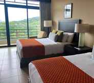 Bedroom 3 Summit Rainforest & Golf Resort