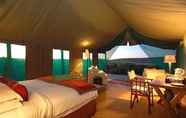 Bedroom 3 HillsNek Safari Camp - Amakhala Game Reserve