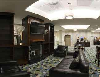 Lobi 2 Comfort Inn & Suites Plainville-Foxboro