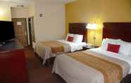 Kamar Tidur 5 Americas Best Value Inn St. Robert