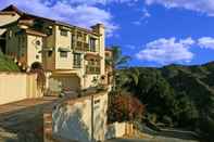 Exterior Topanga Canyon Inn B&B