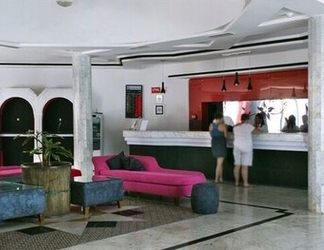 Lobby 2 Hotel Cedriana