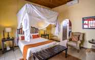 Bedroom 5 Abangane Guest Lodge