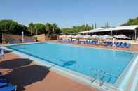 Swimming Pool Hotel Riva degli Etruschi