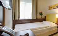ห้องนอน 6 Hotel Rheinfelderhof
