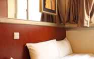 Kamar Tidur 7 Oriental Lander Hotel