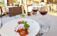 ร้านอาหาร 5 TH Lazise - Hotel Parchi del Garda