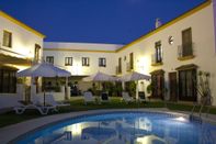 Swimming Pool Hacienda Olontigi