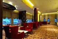 Bar, Kafe dan Lounge Shanghai Paradise Hotel