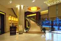 Lobby Shanghai Paradise Hotel