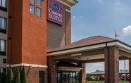 Exterior 2 Comfort Suites Columbus East Broad