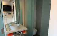 Toilet Kamar 5 Best Western Hotel Parco Paglia