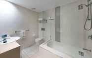 Toilet Kamar 2 Wyndham Surfers Paradise