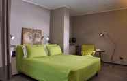 Bedroom 5 H2C Hotel Milanofiori