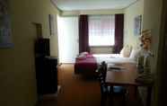 Bilik Tidur 7 Oranje Hotel Sittard