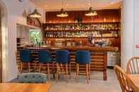 Bar, Kafe dan Lounge Kyma Suites Beach Hotel