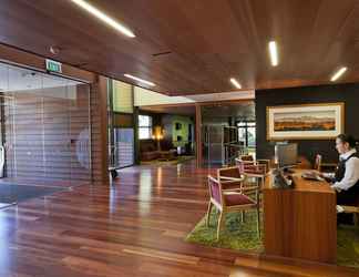 Lobby 2 Te Waonui Forest Retreat