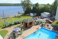 Swimming Pool Le Manoir Lac-Etchemin