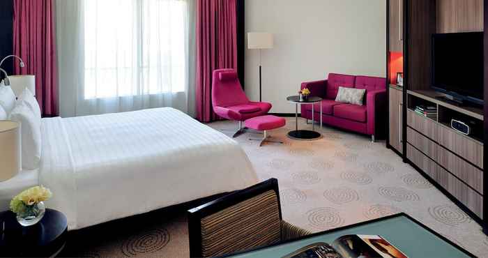 Bilik Tidur MOVENPICK HOTEL DEIRA