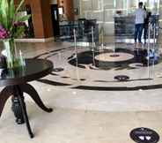 Lobi 6 MOVENPICK HOTEL DEIRA