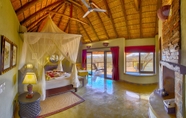Bilik Tidur 6 Motswiri Private Safari Lodge