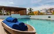 Swimming Pool 7 Hotel Bantu by Faranda Boutique, a member of Radisson Individuals