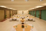 Functional Hall Hotel Mansingh