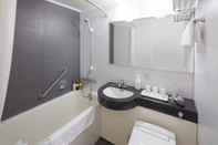 In-room Bathroom Hotel MyStays Kyoto - Shijo