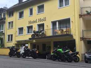 Bên ngoài 4 Hotel Holl