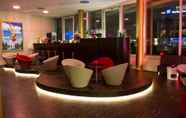 Bar, Kafe, dan Lounge 7 art'otel Cologne powered by Radisson Hotels